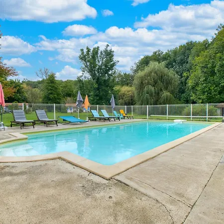 Le Pont 펜션 Varaignes