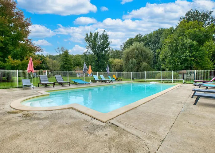 Le Pont Nyaraló Varaignes